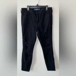 Women’s Hollister Distressed Jeans